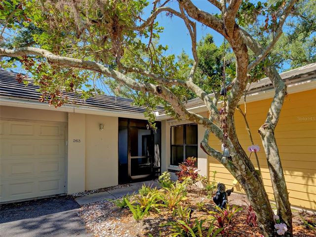 263 SOUTHAMPTON DRIVE 301, Venice, FL 34293