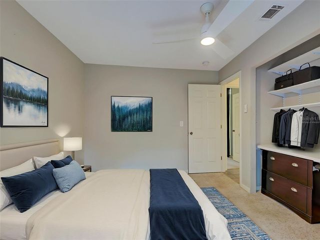 263 SOUTHAMPTON DRIVE 301, Venice, FL 34293