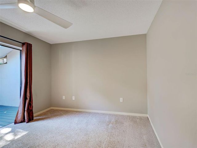 263 SOUTHAMPTON DRIVE 301, Venice, FL 34293