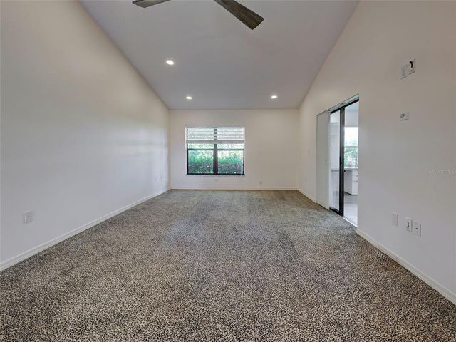 263 SOUTHAMPTON DRIVE 301, Venice, FL 34293