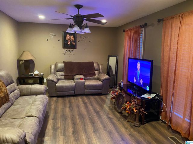 50 W CARRIAGE DRIVE, Birmingham, AL 35214