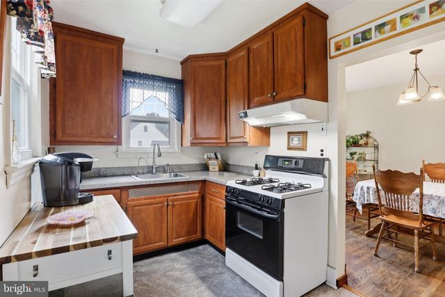 6103 40TH AVE, Hyattsville, MD 20782
