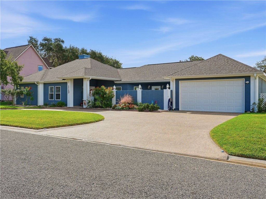 113 Cedar Ridge Dr, Rockport, TX 78382 — photo 3