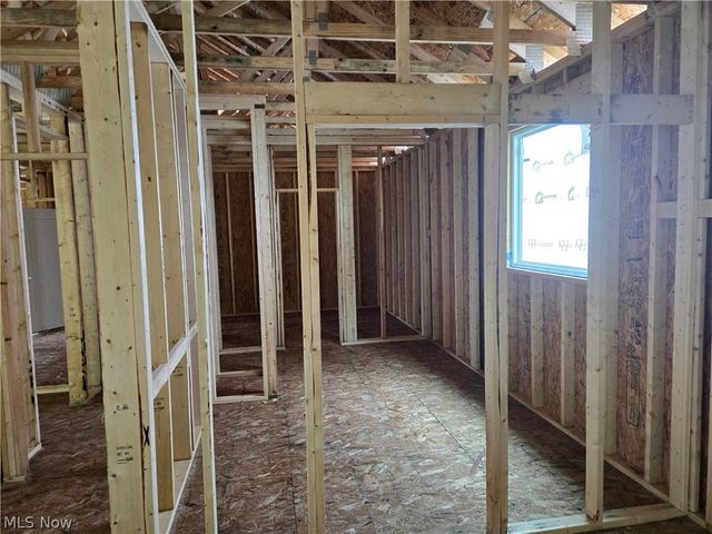 330 Delta Way, Elyria, OH 44035