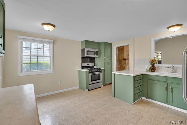 228 Kettering Drive, Tonawanda, NY 14223