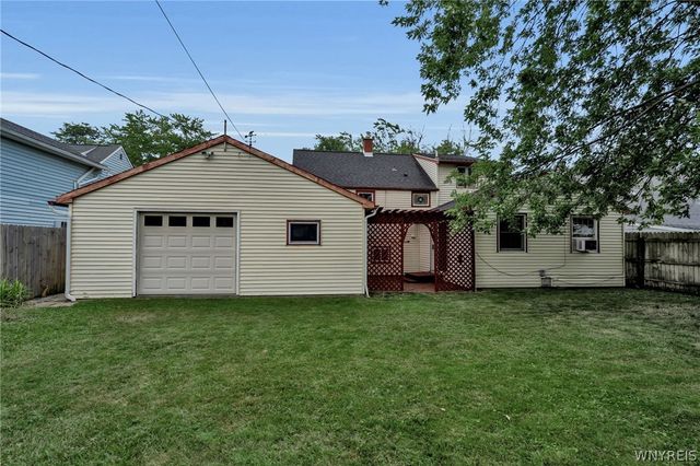 228 Kettering Drive, Tonawanda, NY 14223