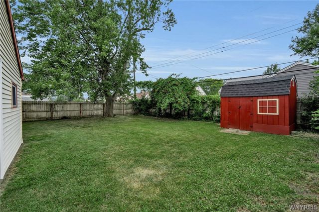 228 Kettering Drive, Tonawanda, NY 14223