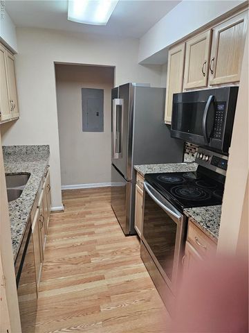 4 Verde Quay QUAY F, Hampton, VA 23666