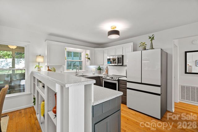 154 Quiet Cove Road, Mooresville, NC 28117