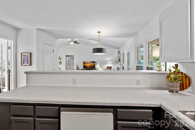 154 Quiet Cove Road, Mooresville, NC 28117