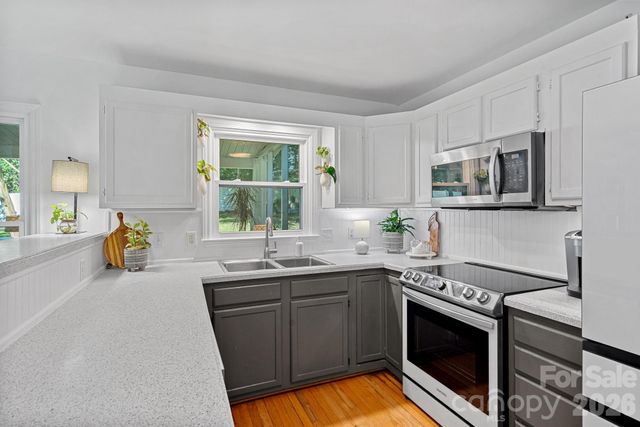 154 Quiet Cove Road, Mooresville, NC 28117