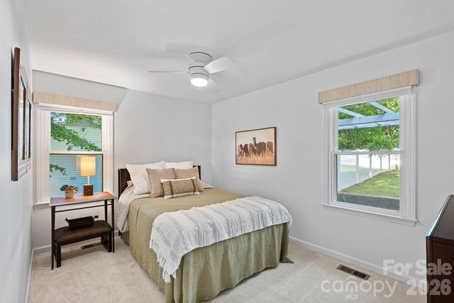 154 Quiet Cove Road, Mooresville, NC 28117