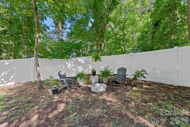 154 Quiet Cove Road, Mooresville, NC 28117