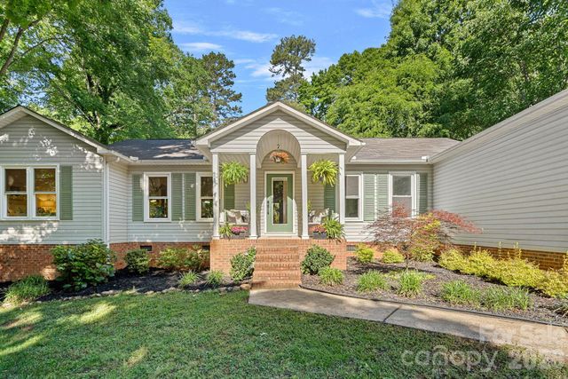 154 Quiet Cove Road, Mooresville, NC 28117