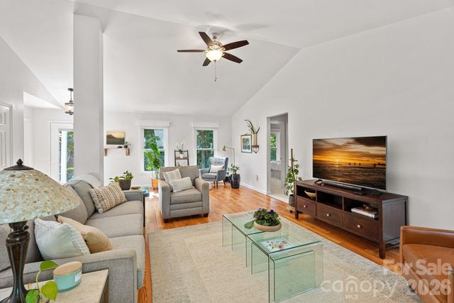 154 Quiet Cove Road, Mooresville, NC 28117