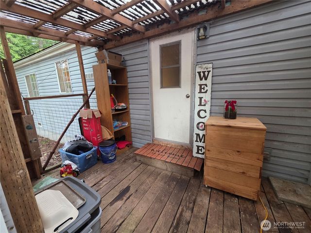 42 W Wildwood Lane, Brinnon, WA 98320