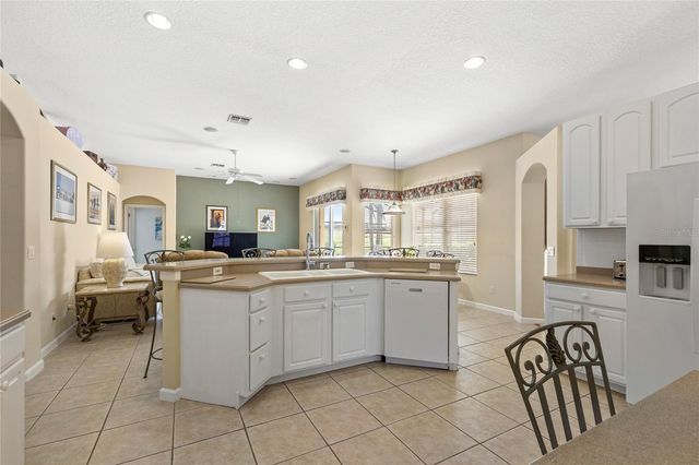 540 PRESTWICK DRIVE, Davenport, FL 33897