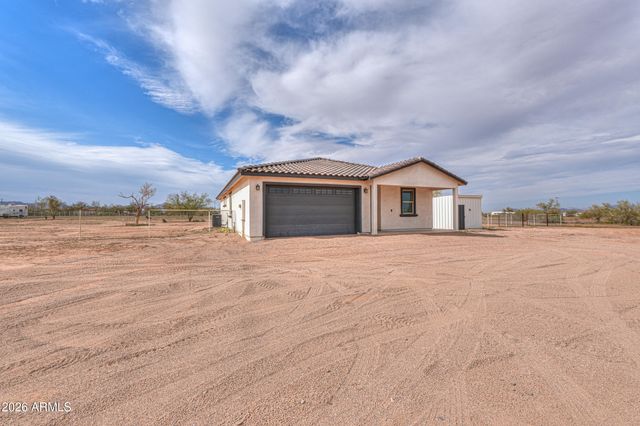 1400 N AMARILLO VALLEY Road, Maricopa, AZ 85139