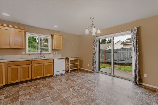 16010 NE 79th Circle, Vancouver, WA 98682