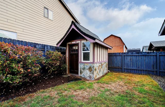 16010 NE 79th Circle, Vancouver, WA 98682