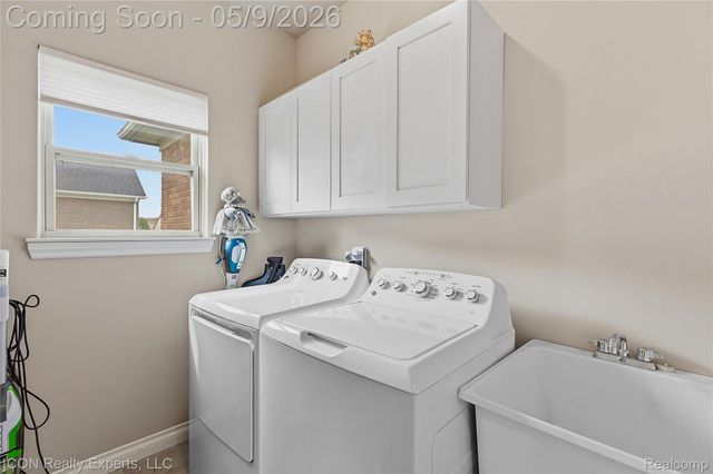 20620 Misty Brook Court, Macomb Township, MI 48044
