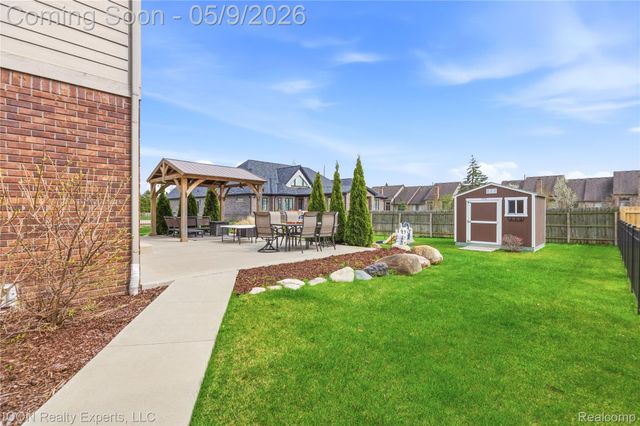 20620 Misty Brook Court, Macomb Township, MI 48044
