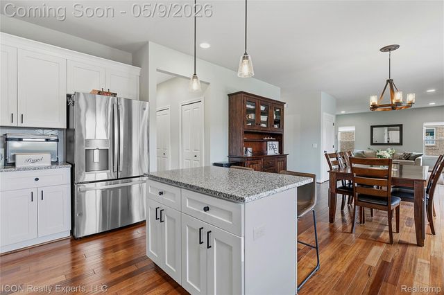 20620 Misty Brook Court, Macomb Township, MI 48044