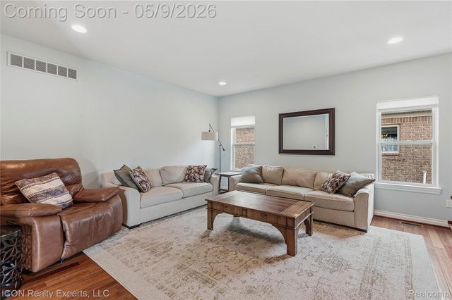 20620 Misty Brook Court, Macomb Township, MI 48044