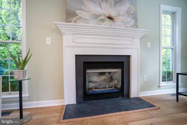 354 VILLAGE HEIGHTS DR, State College, PA 16801