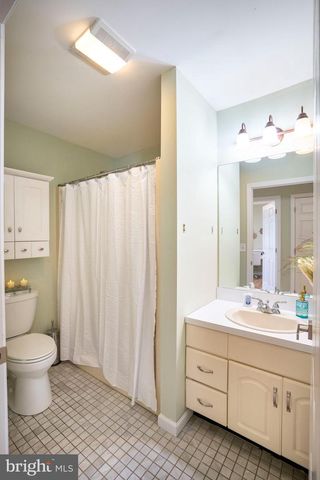 354 VILLAGE HEIGHTS DR, State College, PA 16801