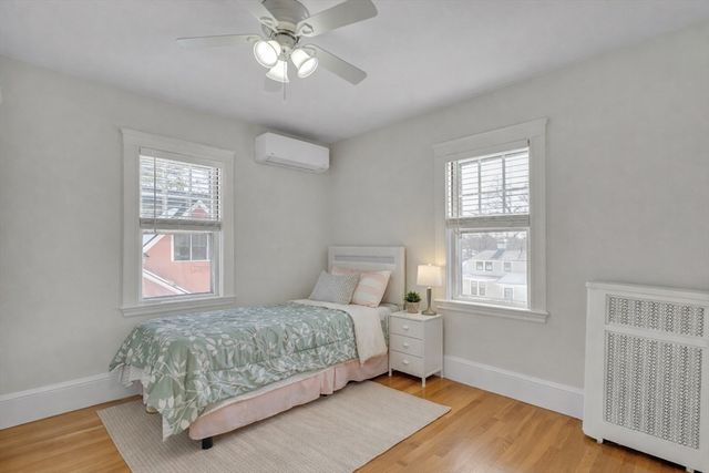 10 Dexter Rd, Lexington, MA 02420