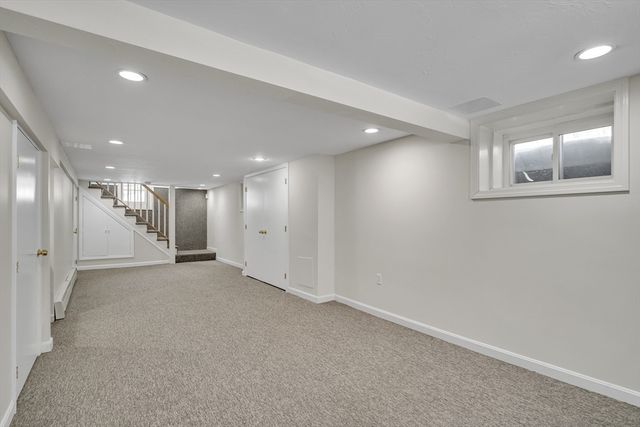 10 Dexter Rd, Lexington, MA 02420