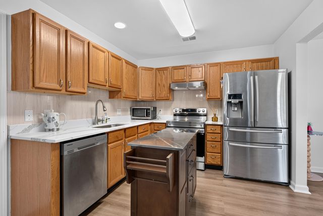 3048 Sewanee Lane, Lexington, KY 40509