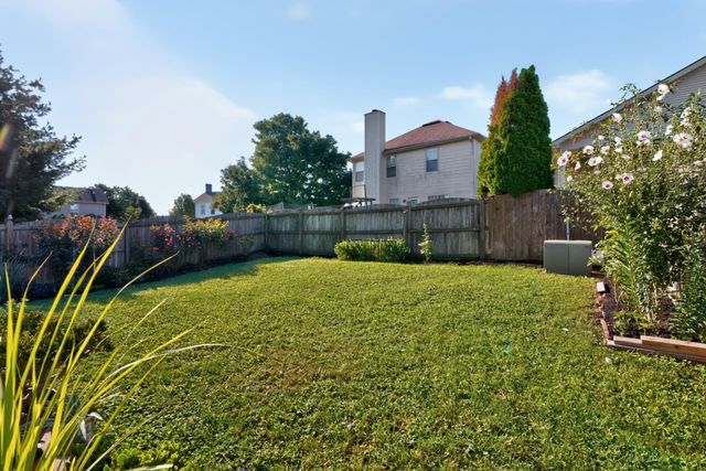 3048 Sewanee Lane, Lexington, KY 40509