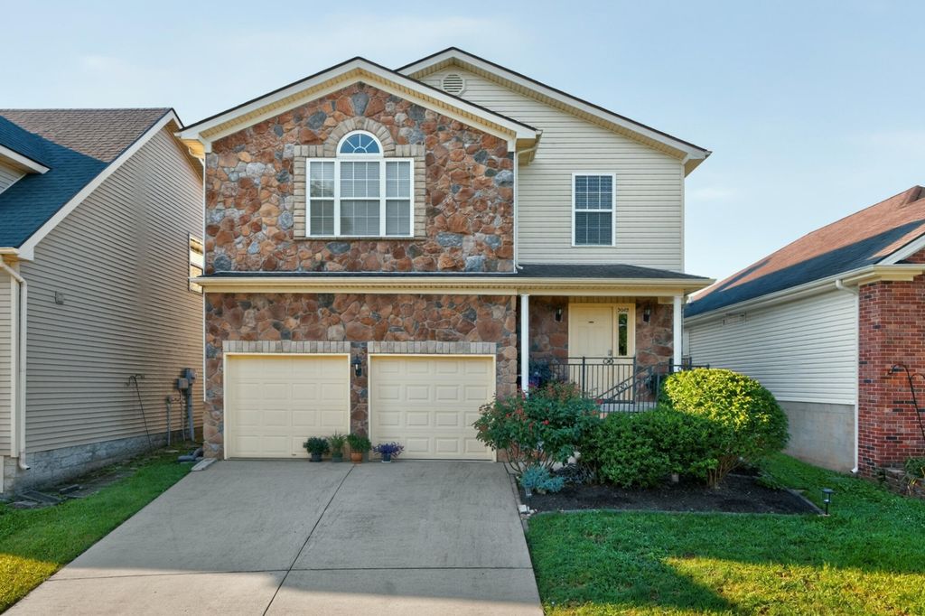 3048 Sewanee Lane, Lexington, KY 40509