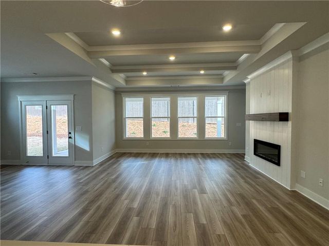 172 Rosewood Park Drive, Hoschton, GA 30548