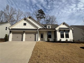 172 Rosewood Park Drive, Hoschton, GA 30548