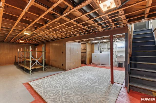 772 Arbor Road, Paramus, NJ 07652