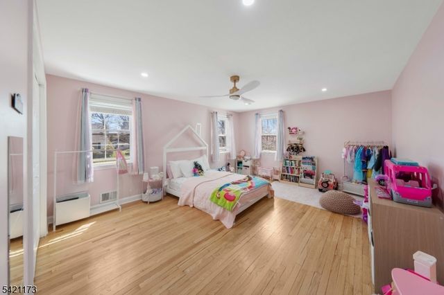 558 Schuyler Way, Union Twp., NJ 07083