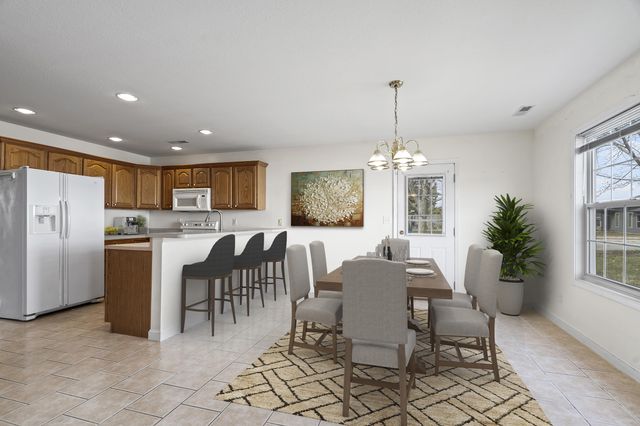 5803 KELSEY DR, Columbia, MO 65202
