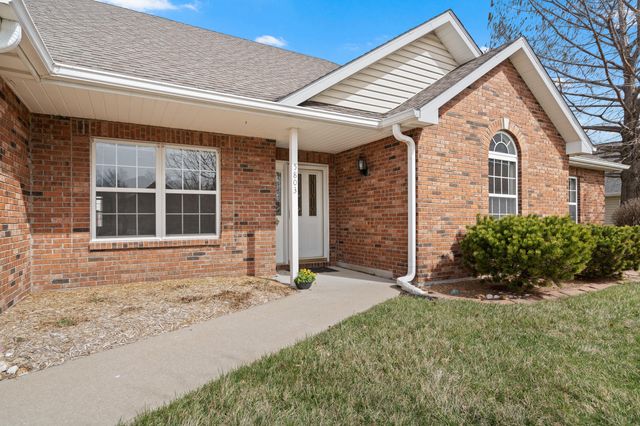 5803 KELSEY DR, Columbia, MO 65202