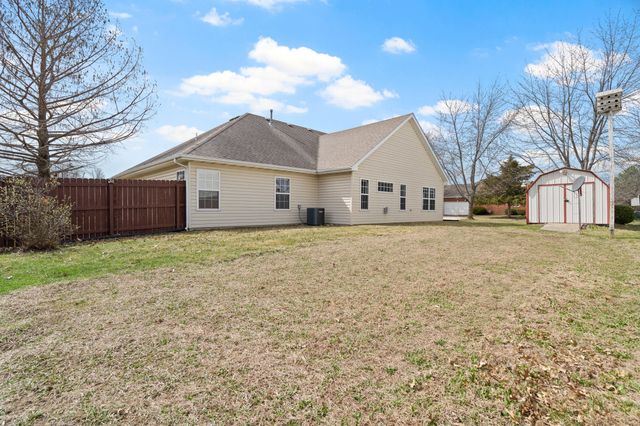 5803 KELSEY DR, Columbia, MO 65202
