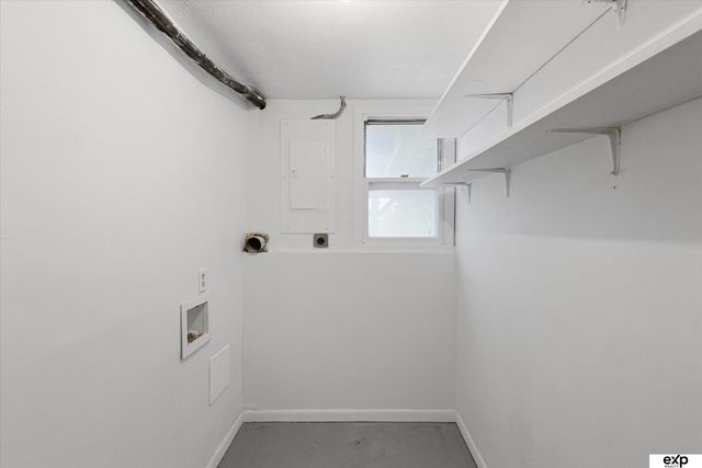 6901 S 78th Street, La Vista, NE 68128