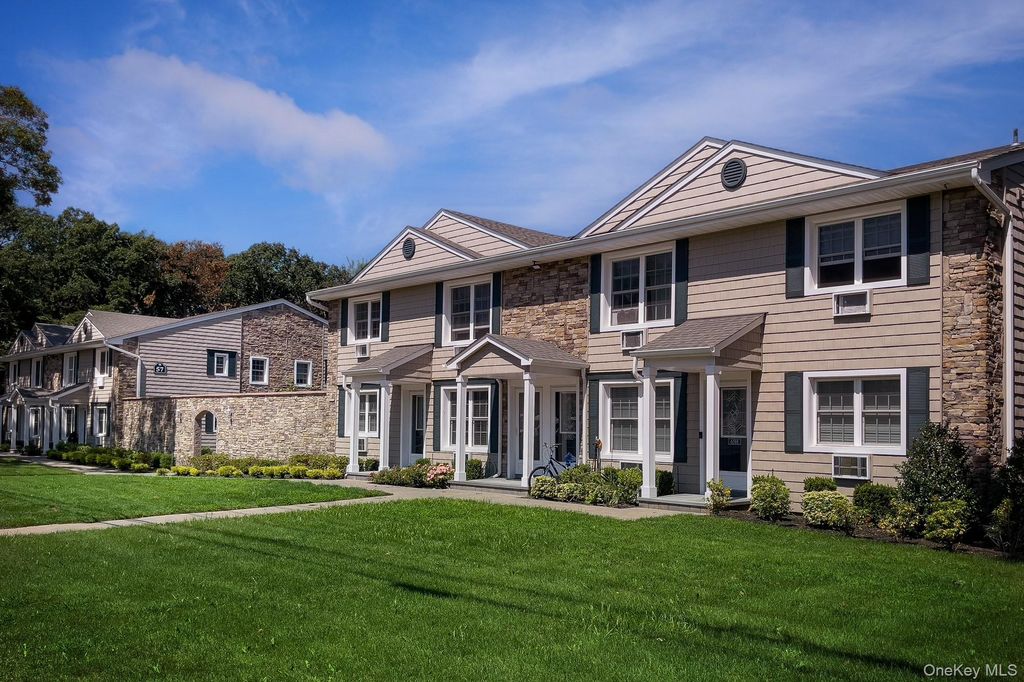 65 Island Boulevard 65B, Bohemia, NY 11716