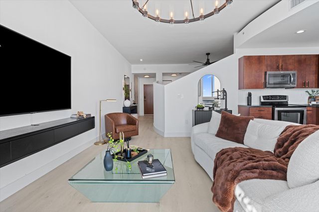 300 S Australian Avenue 1116, West Palm Beach, FL 33401