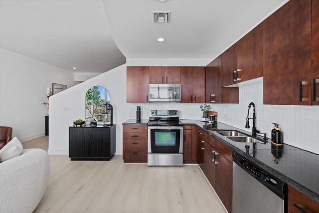 300 S Australian Avenue 1116, West Palm Beach, FL 33401