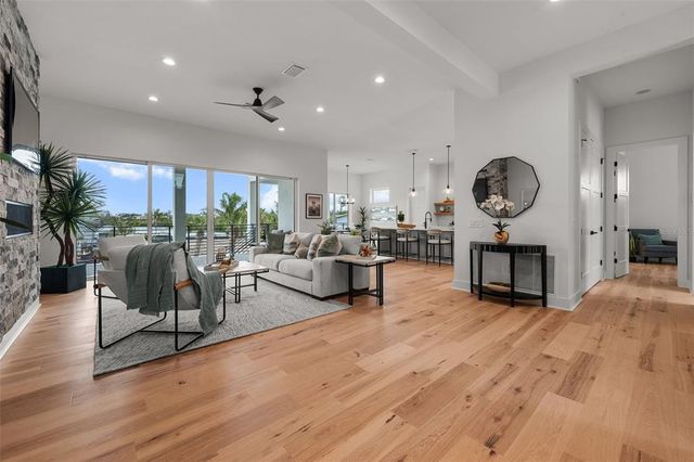 597 BUTTONWOOD DRIVE, Longboat Key, FL 34228