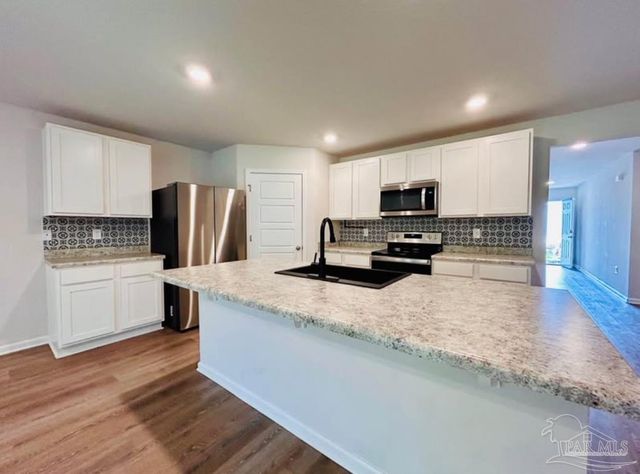 1928 High Ridge Ct, Pensacola, FL 32533