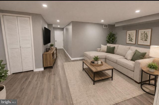 4 FAWN CT, Lumberton, NJ 08048