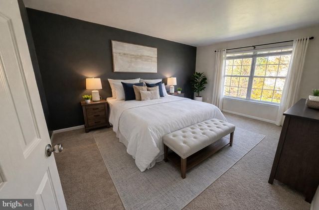 4 FAWN CT, Lumberton, NJ 08048